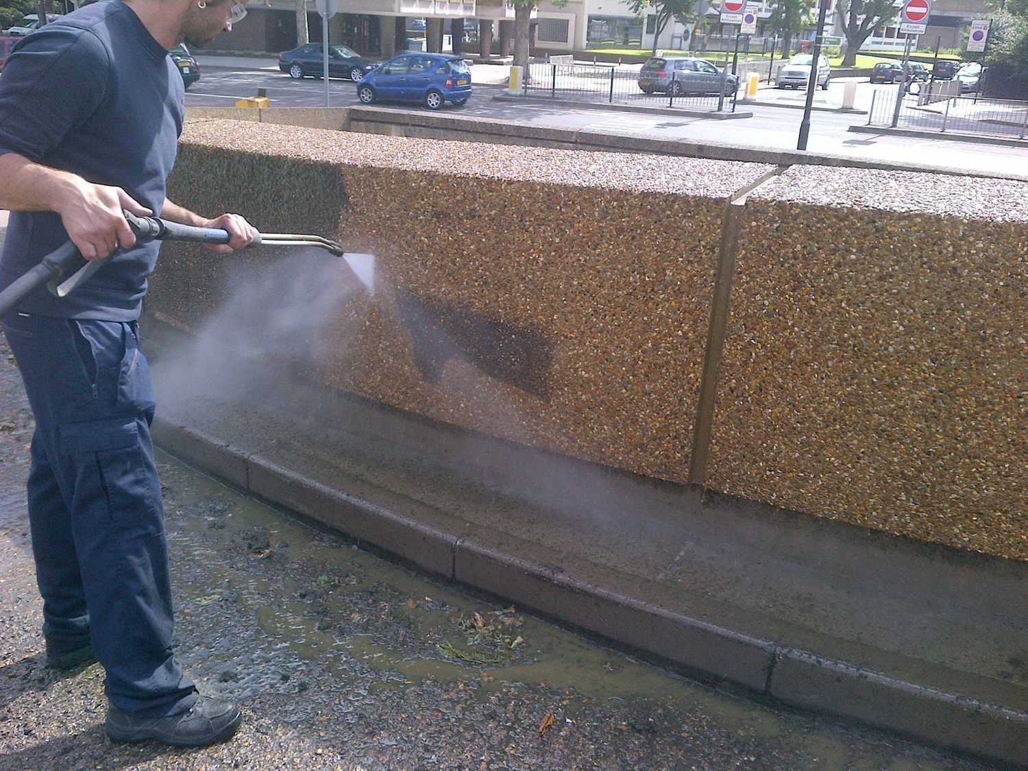 Pressure washing &mdash; BSM Cleaning