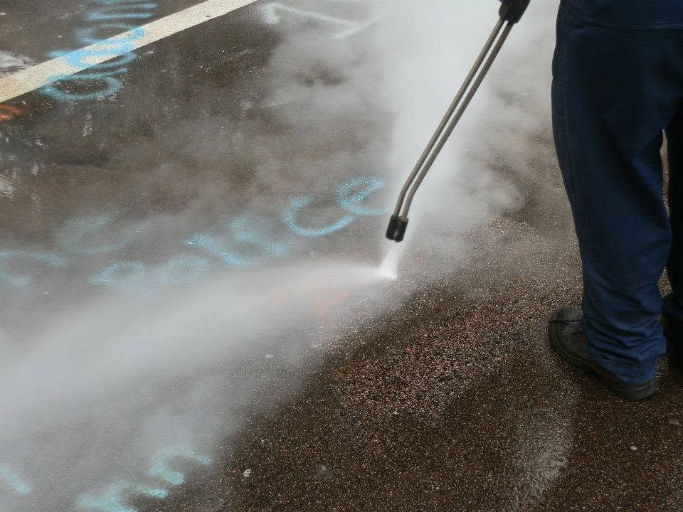 Pressure washing &mdash; BSM Cleaning